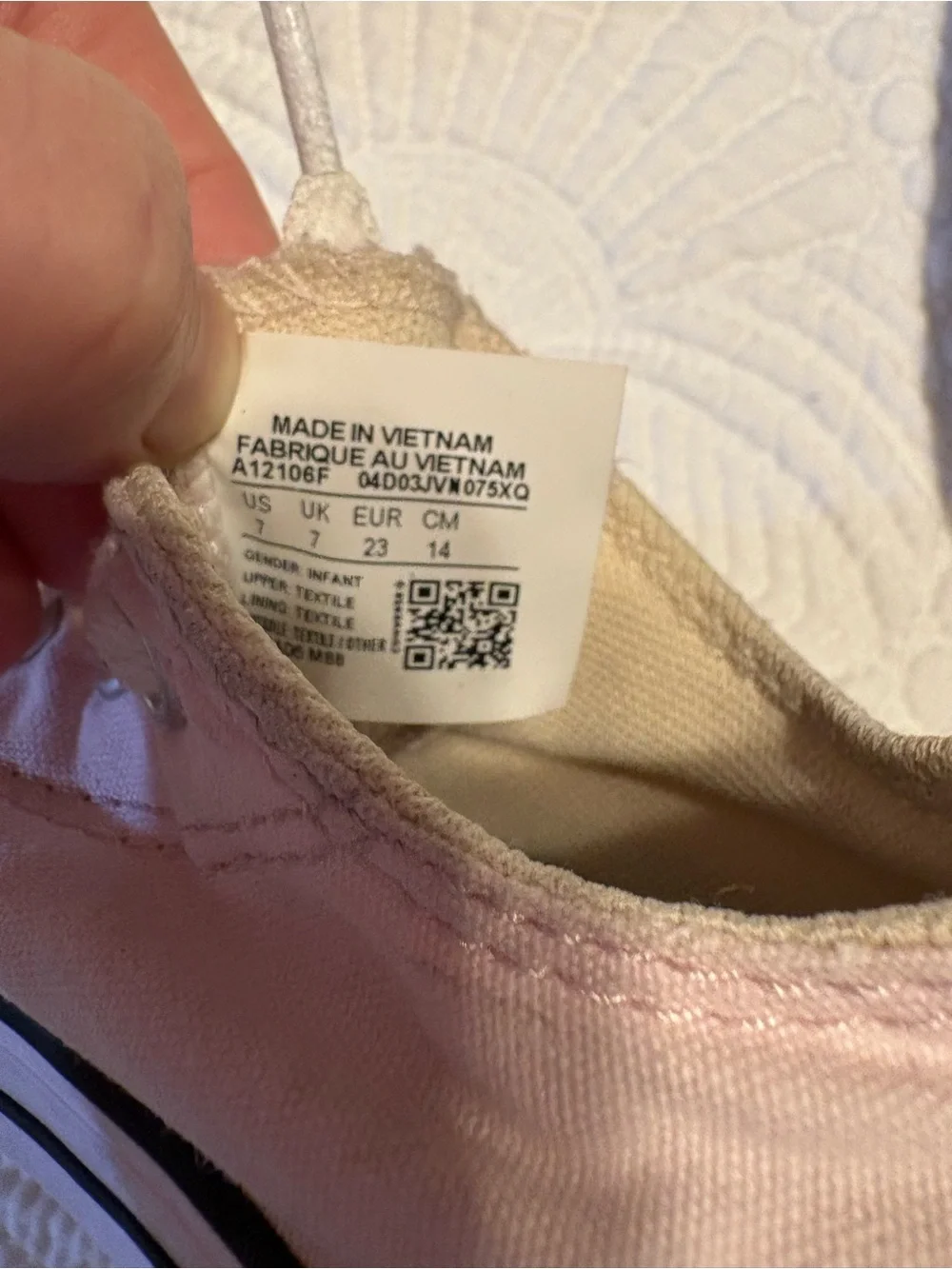 Converse Chuck Taylor Toddler 7 Pink Low Top Sneakers Classic Canvas Lace-up
